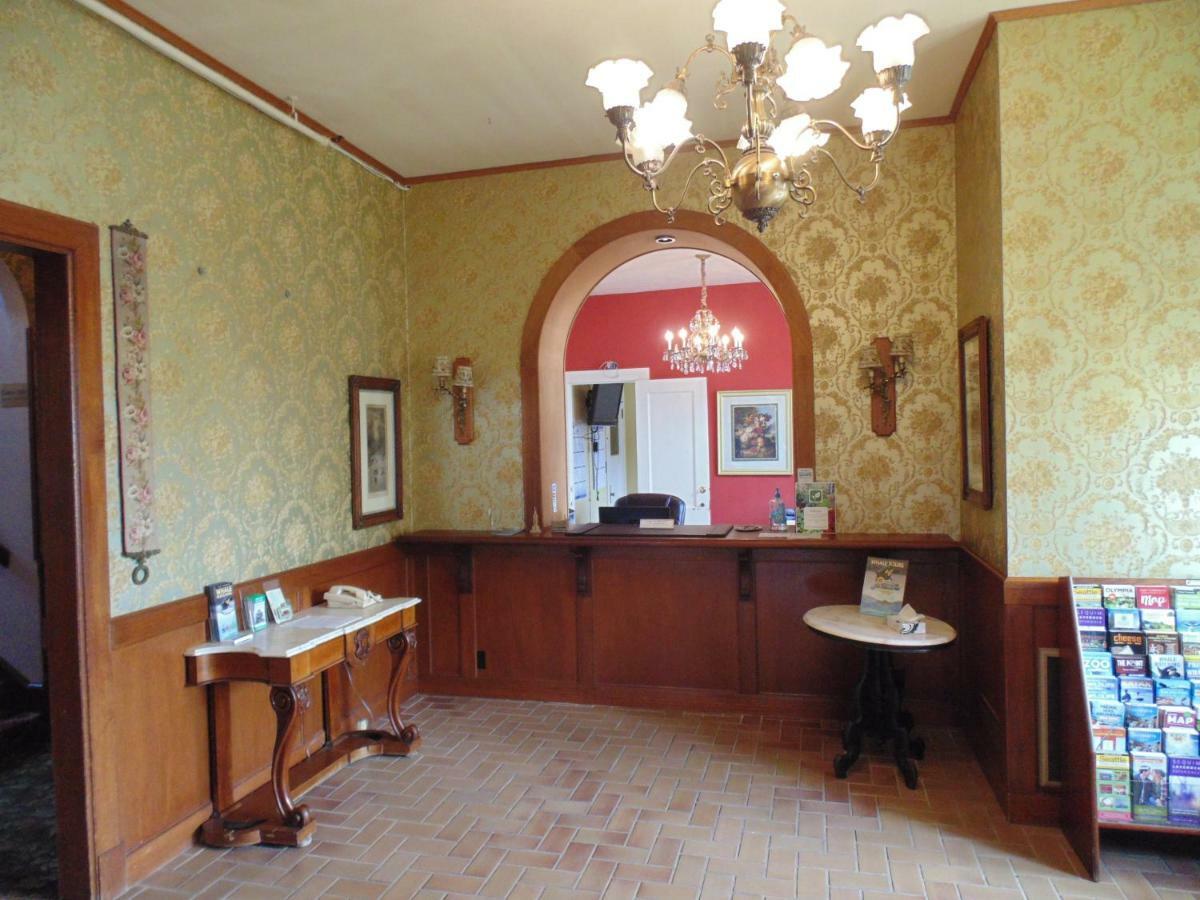 Manresa Castle Hotel พอร์ตทาวเซนด์ ภายนอก รูปภาพ